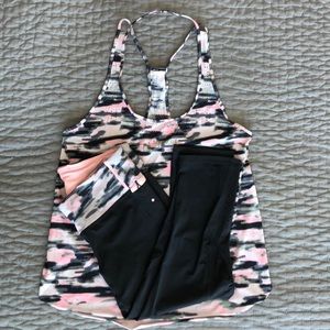 Lululemon cropped joggers w/ matching tank size 6